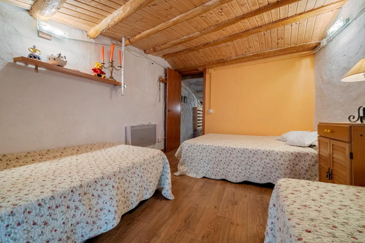 Вилла Cal Cosials La Morera de Montsant Экстерьер фото